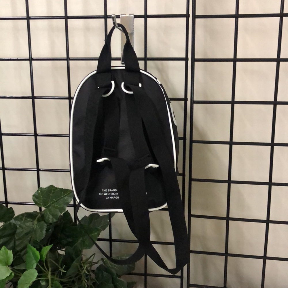Adidas mini bag pack - Picture 3 of 7